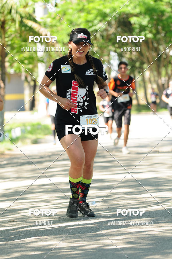 Buy your photos of the eventPIT BULL RUNNING on Fotop