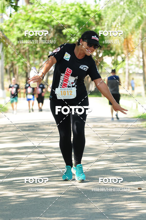 Buy your photos of the eventPIT BULL RUNNING on Fotop