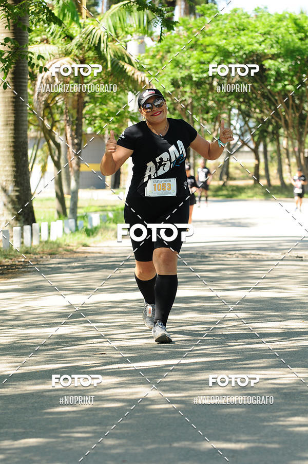 Buy your photos of the eventPIT BULL RUNNING on Fotop