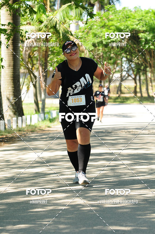 Buy your photos of the eventPIT BULL RUNNING on Fotop