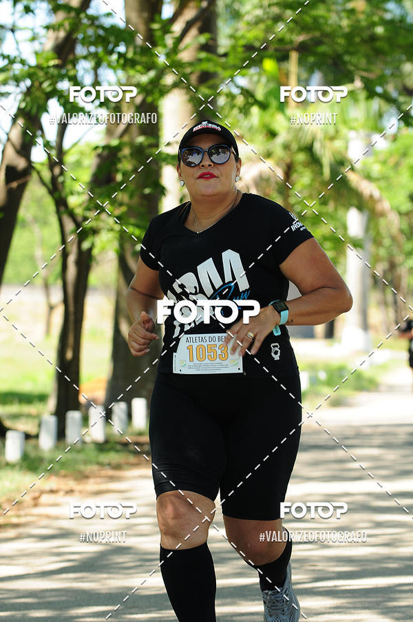 Buy your photos of the eventPIT BULL RUNNING on Fotop