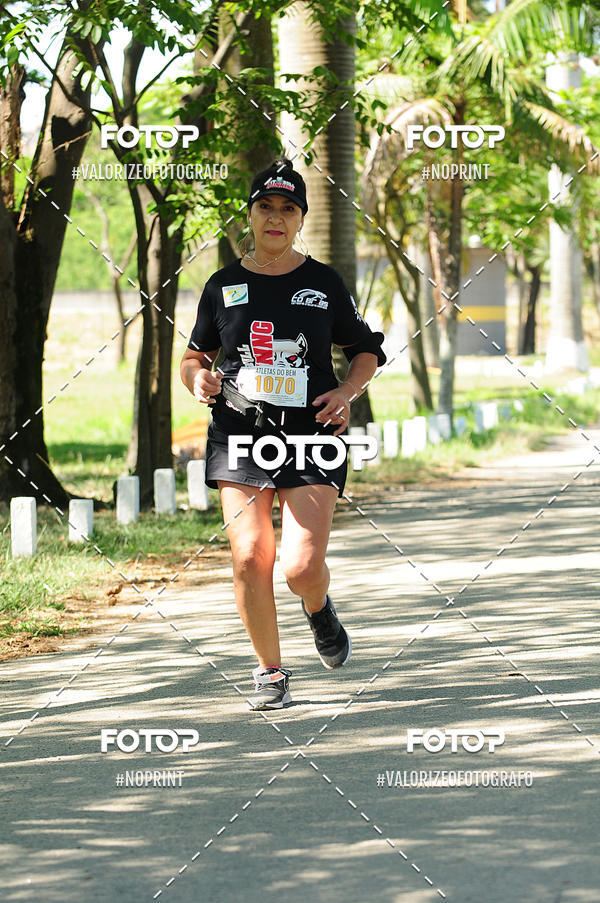 Buy your photos of the eventPIT BULL RUNNING on Fotop