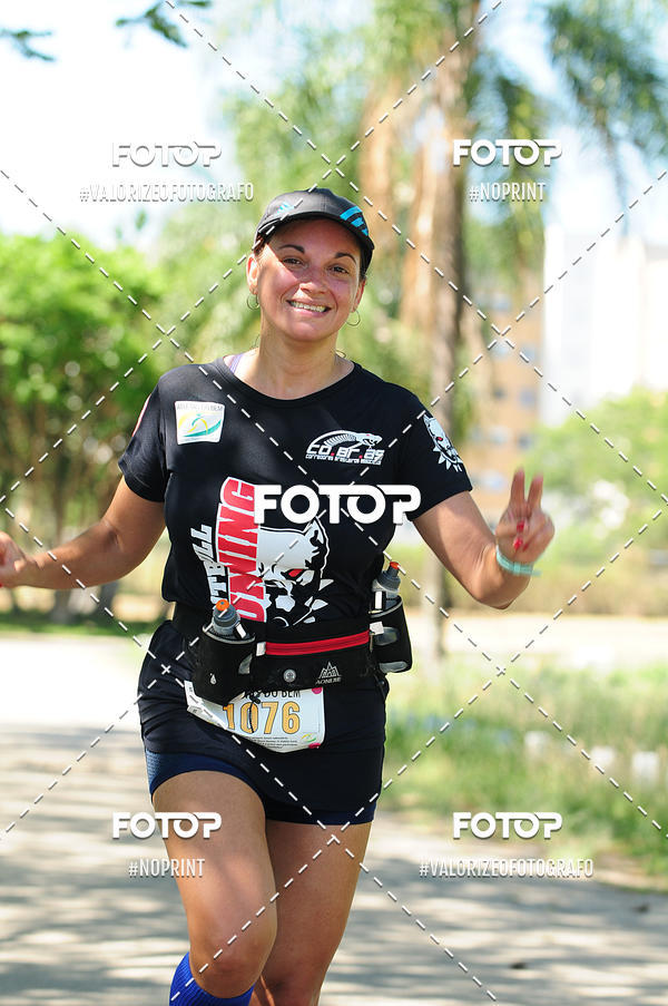 Buy your photos of the eventPIT BULL RUNNING on Fotop