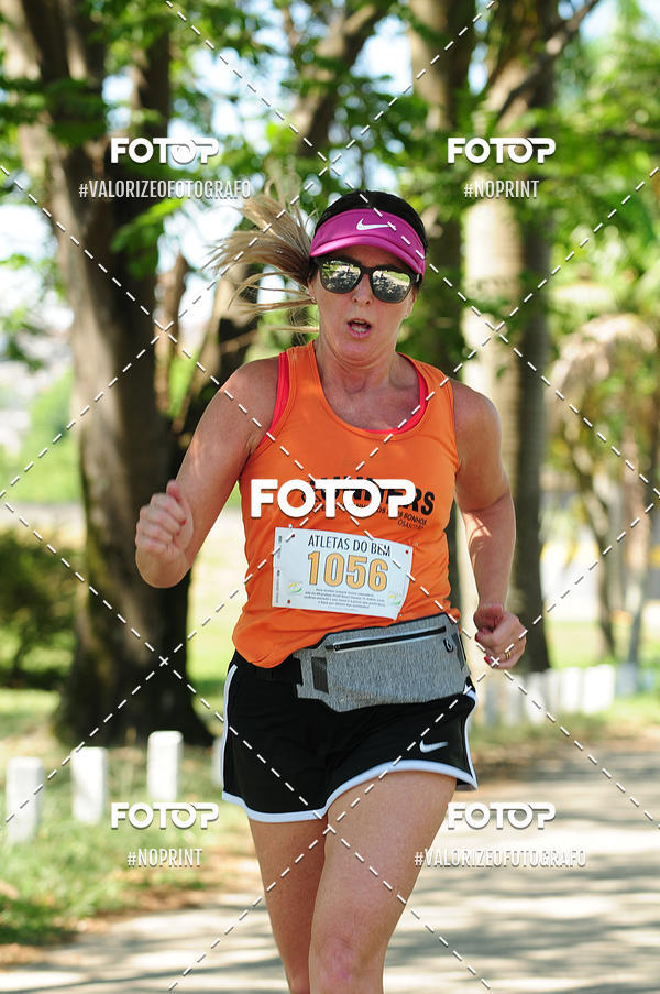 Buy your photos of the eventPIT BULL RUNNING on Fotop