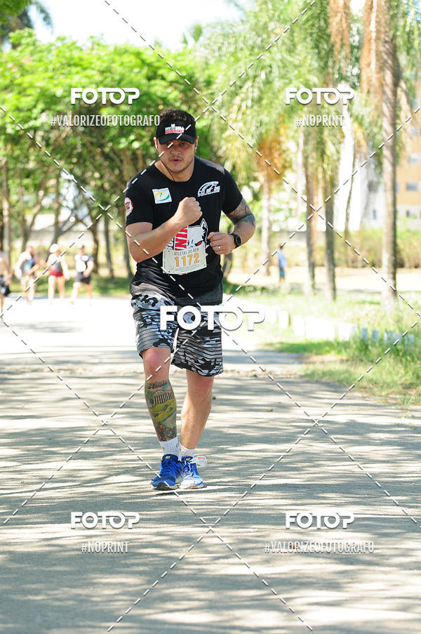 Buy your photos of the eventPIT BULL RUNNING on Fotop