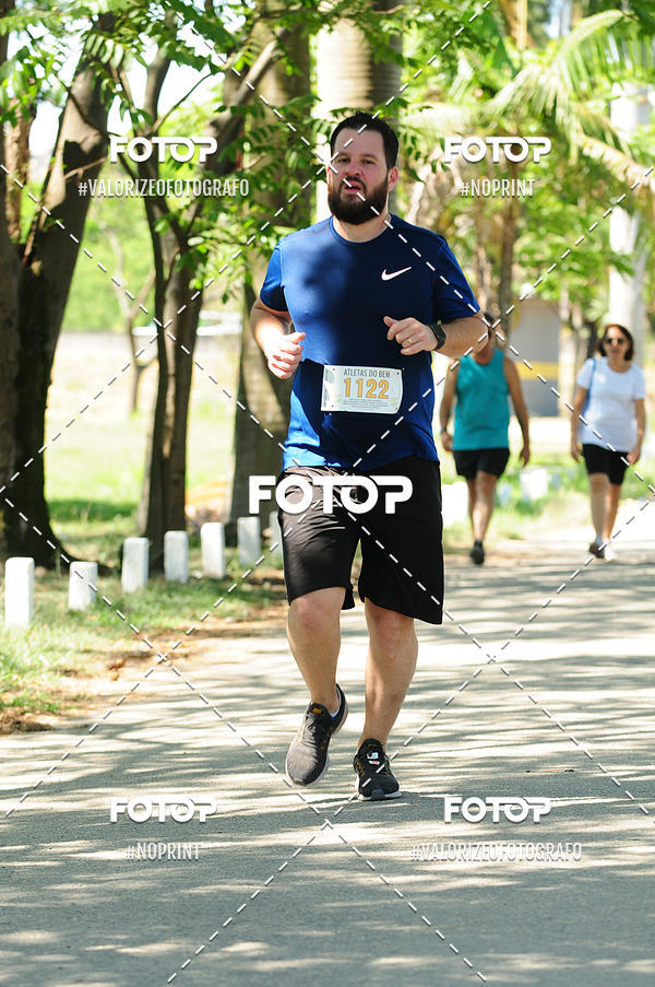 Buy your photos of the eventPIT BULL RUNNING on Fotop