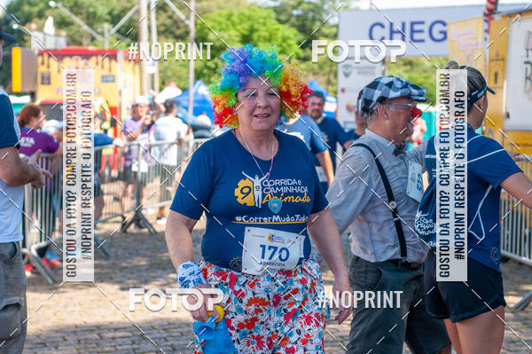 Buy your photos of the event9 Corrida e Caminhada Animada Hospitalhaos on Fotop