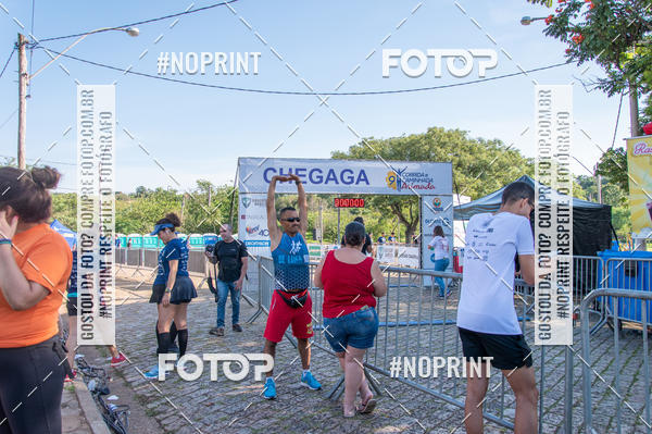 Buy your photos of the event9 Corrida e Caminhada Animada Hospitalhaos on Fotop