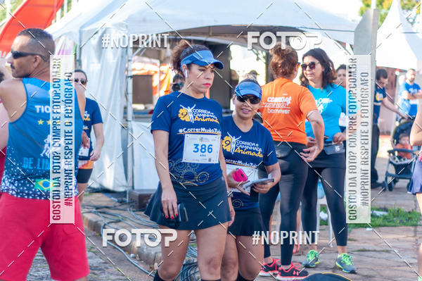 Buy your photos of the event9 Corrida e Caminhada Animada Hospitalhaos on Fotop