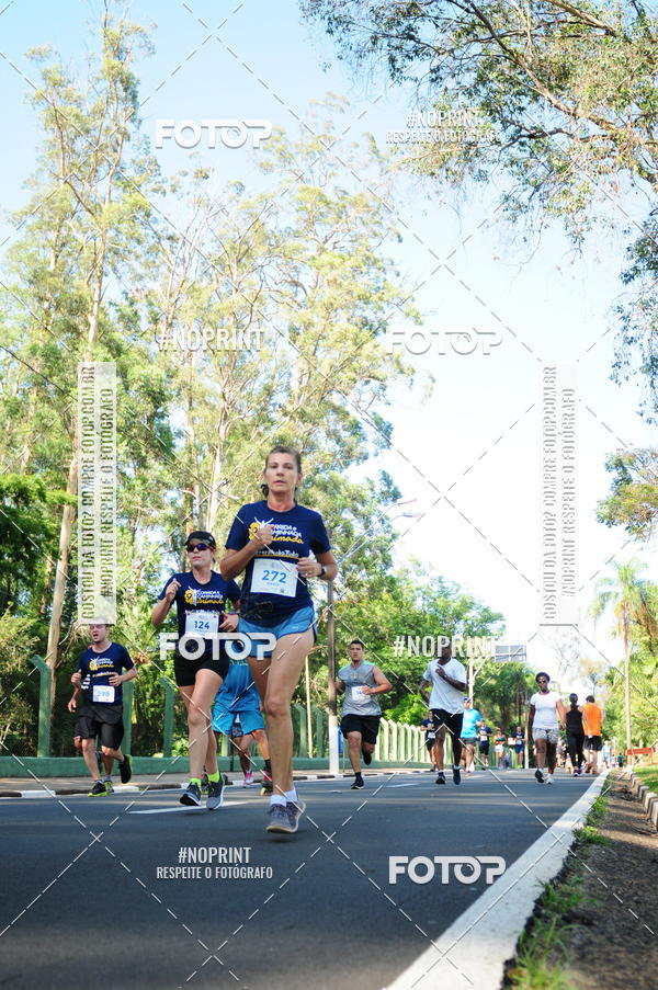 Buy your photos of the event9 Corrida e Caminhada Animada Hospitalhaos on Fotop