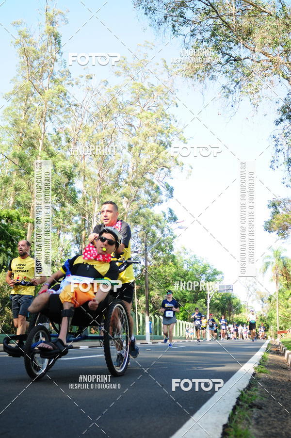 Buy your photos of the event9 Corrida e Caminhada Animada Hospitalhaos on Fotop