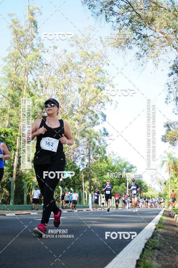 Buy your photos of the event9 Corrida e Caminhada Animada Hospitalhaos on Fotop