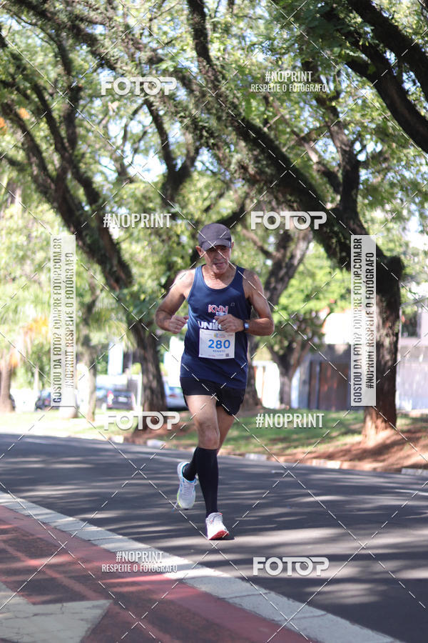 Buy your photos of the event9 Corrida e Caminhada Animada Hospitalhaos on Fotop