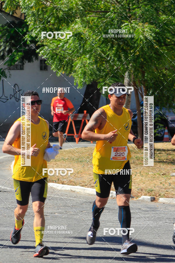 Achetez vos photos de l'vnementCorrida RedePharma sur Fotop