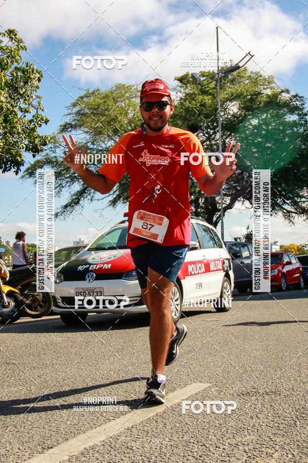 Achetez vos photos de l'vnementCorrida RedePharma sur Fotop