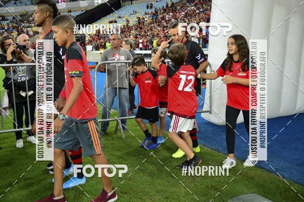 Buy your photos of the eventFlamengo x Atltico-MG  Maracan - 10/10/2019 on Fotop