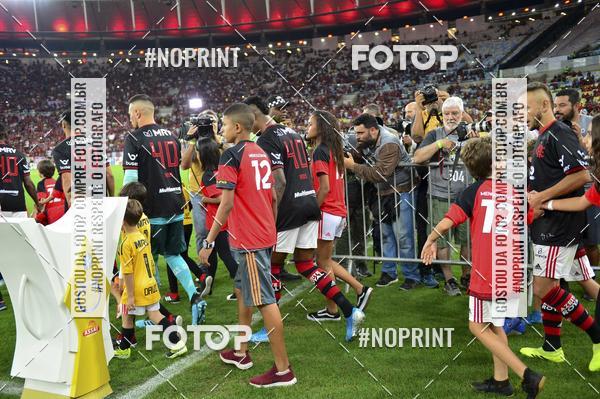 Buy your photos of the eventFlamengo x Atltico-MG  Maracan - 10/10/2019 on Fotop