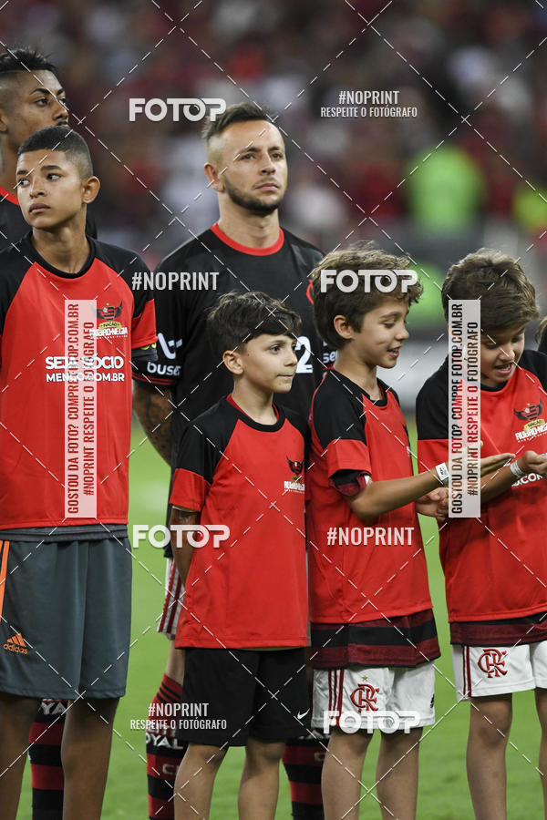 Buy your photos of the eventFlamengo x Atltico-MG  Maracan - 10/10/2019 on Fotop