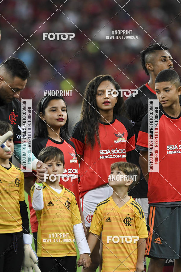 Buy your photos of the eventFlamengo x Atltico-MG  Maracan - 10/10/2019 on Fotop