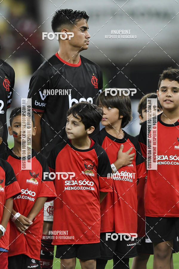 Buy your photos of the eventFlamengo x Atltico-MG  Maracan - 10/10/2019 on Fotop