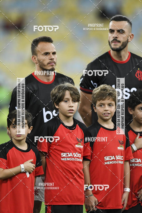 Buy your photos of the eventFlamengo x Atltico-MG  Maracan - 10/10/2019 on Fotop