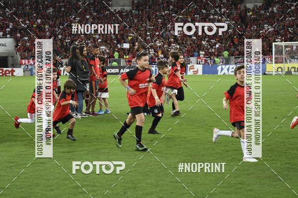 Buy your photos of the eventFlamengo x Atltico-MG  Maracan - 10/10/2019 on Fotop