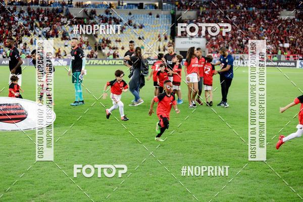 Buy your photos of the eventFlamengo x Atltico-MG  Maracan - 10/10/2019 on Fotop