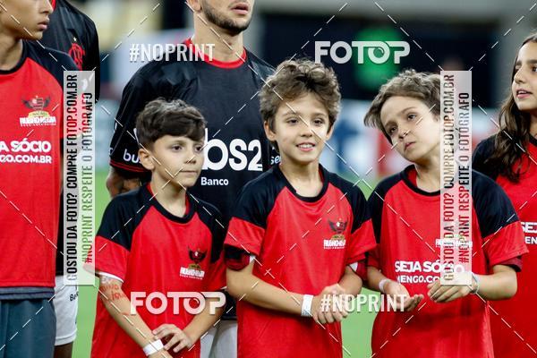 Buy your photos of the eventFlamengo x Atltico-MG  Maracan - 10/10/2019 on Fotop