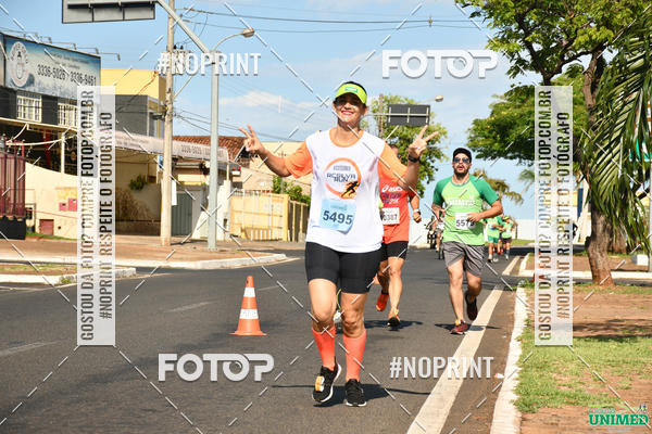 Achetez vos photos de l'vnementCORRIDAS UNIMED - ETAPA UBERABA  sur Fotop