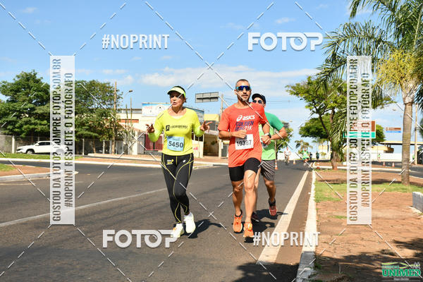 Achetez vos photos de l'vnementCORRIDAS UNIMED - ETAPA UBERABA  sur Fotop