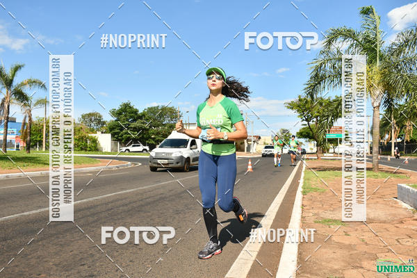 Achetez vos photos de l'vnementCORRIDAS UNIMED - ETAPA UBERABA  sur Fotop