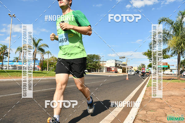 Buy your photos of the eventCORRIDAS UNIMED - ETAPA UBERABA  on Fotop
