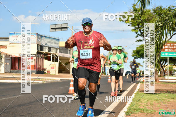 Buy your photos of the eventCORRIDAS UNIMED - ETAPA UBERABA  on Fotop