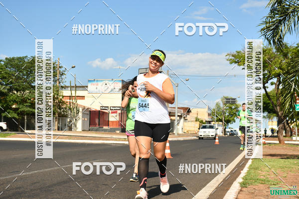 Buy your photos of the eventCORRIDAS UNIMED - ETAPA UBERABA  on Fotop