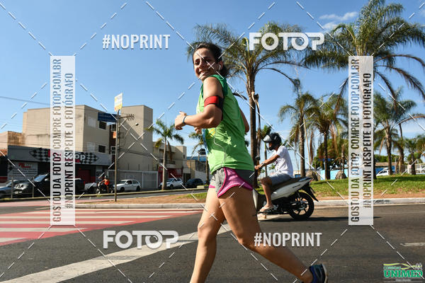 Buy your photos of the eventCORRIDAS UNIMED - ETAPA UBERABA  on Fotop