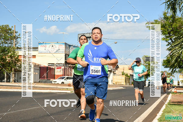 Buy your photos of the eventCORRIDAS UNIMED - ETAPA UBERABA  on Fotop