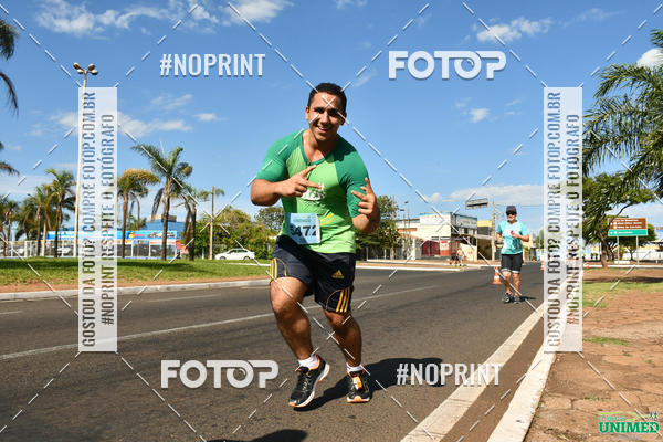 Buy your photos of the eventCORRIDAS UNIMED - ETAPA UBERABA  on Fotop