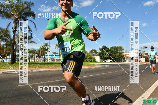 Buy your photos of the eventCORRIDAS UNIMED - ETAPA UBERABA  on Fotop