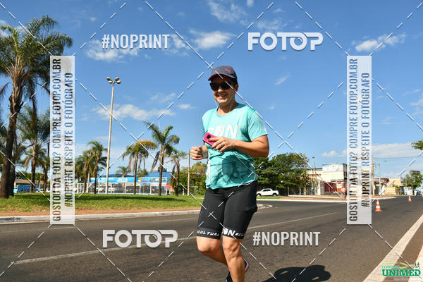 Buy your photos of the eventCORRIDAS UNIMED - ETAPA UBERABA  on Fotop