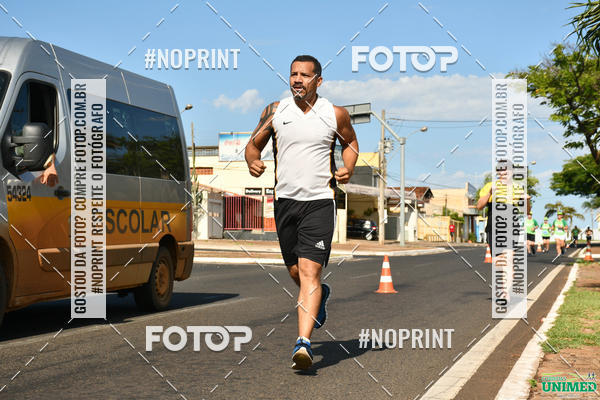 Buy your photos of the eventCORRIDAS UNIMED - ETAPA UBERABA  on Fotop