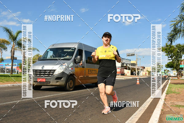 Buy your photos of the eventCORRIDAS UNIMED - ETAPA UBERABA  on Fotop