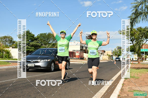 Buy your photos of the eventCORRIDAS UNIMED - ETAPA UBERABA  on Fotop