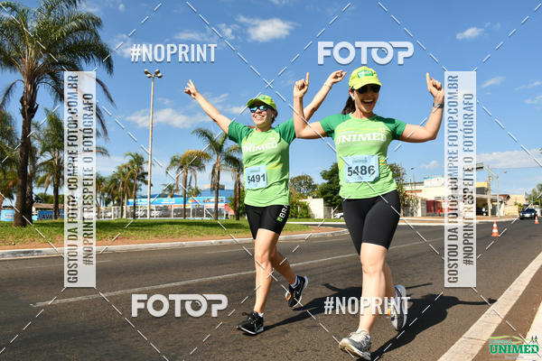 Buy your photos of the eventCORRIDAS UNIMED - ETAPA UBERABA  on Fotop