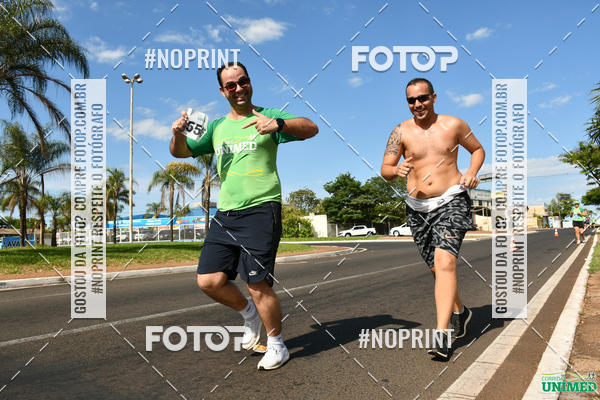 Buy your photos of the eventCORRIDAS UNIMED - ETAPA UBERABA  on Fotop