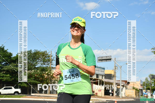 Buy your photos of the eventCORRIDAS UNIMED - ETAPA UBERABA  on Fotop