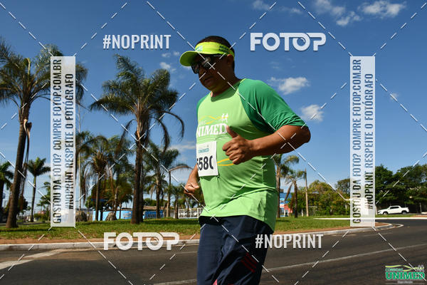 Buy your photos of the eventCORRIDAS UNIMED - ETAPA UBERABA  on Fotop