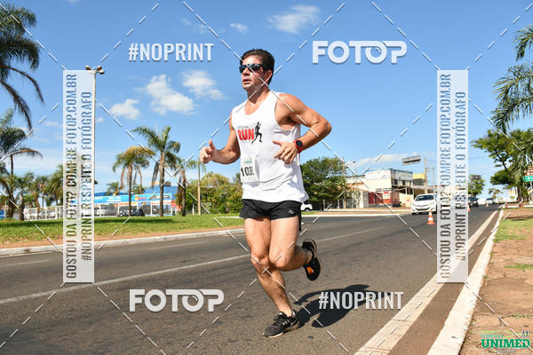 Buy your photos of the eventCORRIDAS UNIMED - ETAPA UBERABA  on Fotop