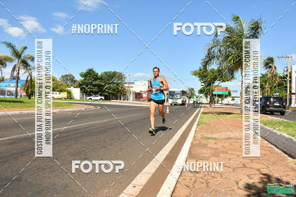 Buy your photos of the eventCORRIDAS UNIMED - ETAPA UBERABA  on Fotop