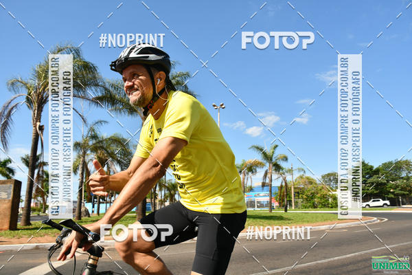 Buy your photos of the eventCORRIDAS UNIMED - ETAPA UBERABA  on Fotop
