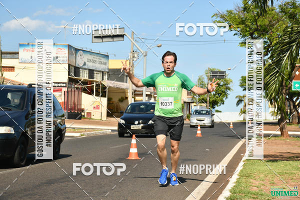 Buy your photos of the eventCORRIDAS UNIMED - ETAPA UBERABA  on Fotop